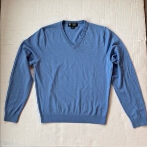 Brooks Brothers Mens EUC Medium Blue Saxxon Wool V Neck Pullover size M